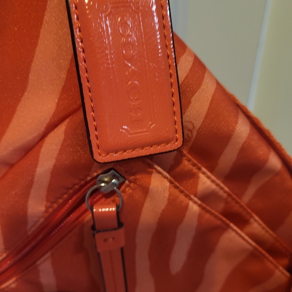 Coach Zebra Crossbody Bag NWOT - Picture 4 of 4